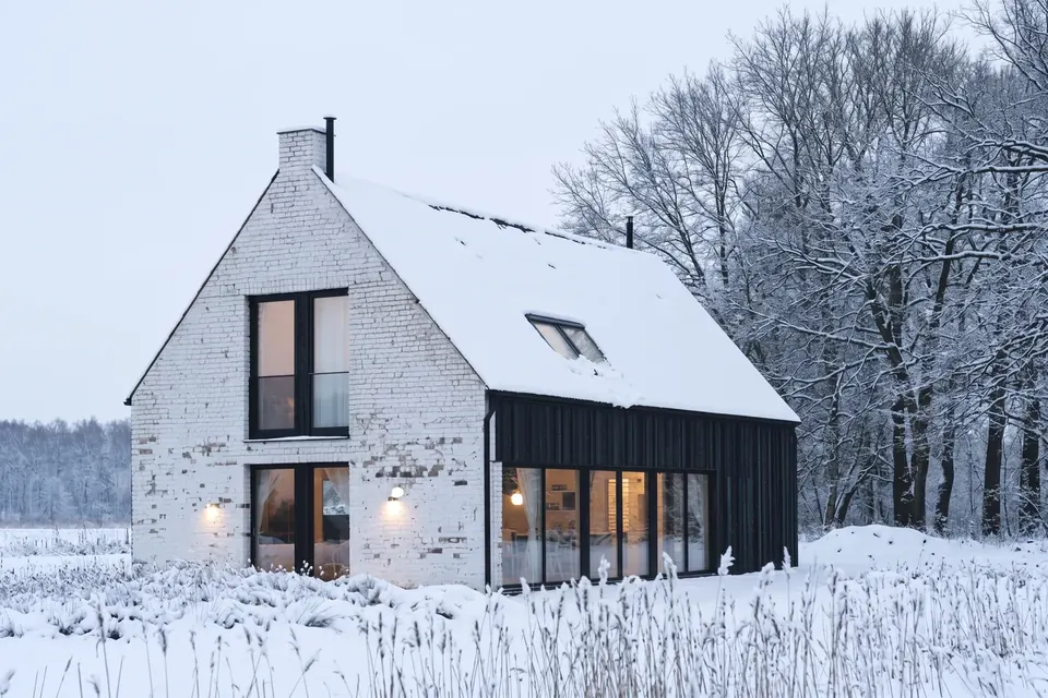 The same house: winter